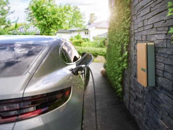 Government to consult on easier access to home charging