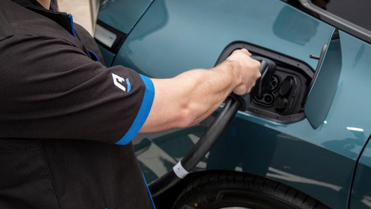 Arnold Clarke battery health certificates