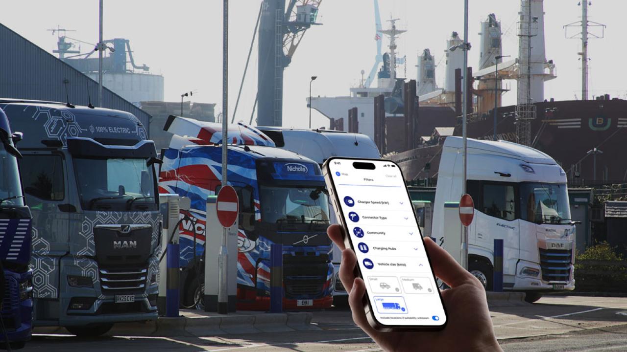 Paua opens up Port of Tilbury