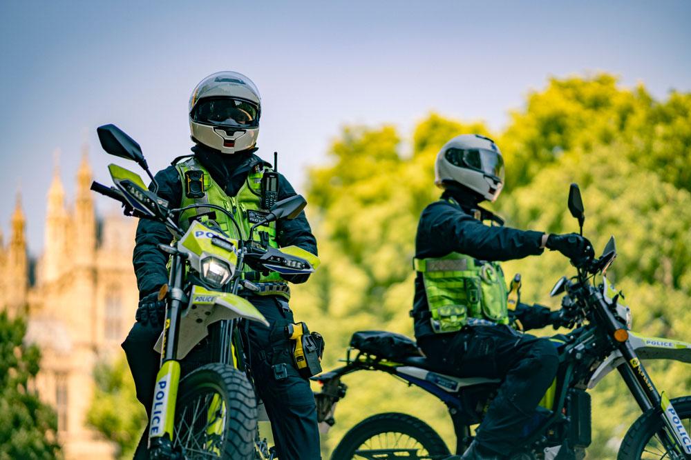 Met Police on e-bikes
